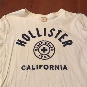 Hollister Tee